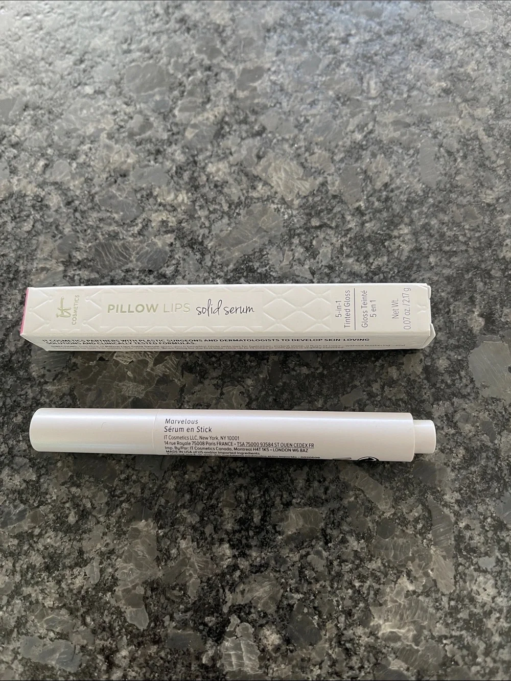 IT Cosmetics Pillow Lips Solid Serum 5 in 1 Tinted Gloss in Marvelous